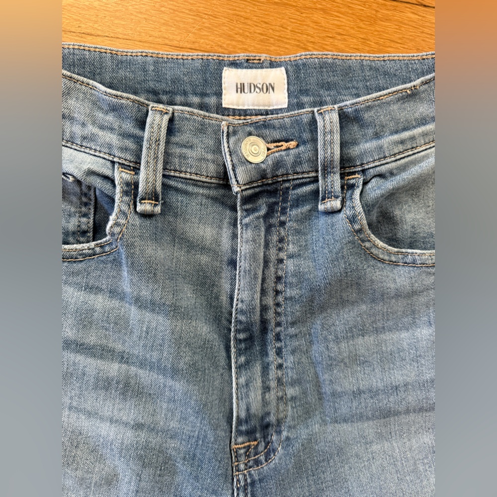 Hudson Jeans KASS high rise raw edge ankle jeans - EUC - Picture 4 of 10